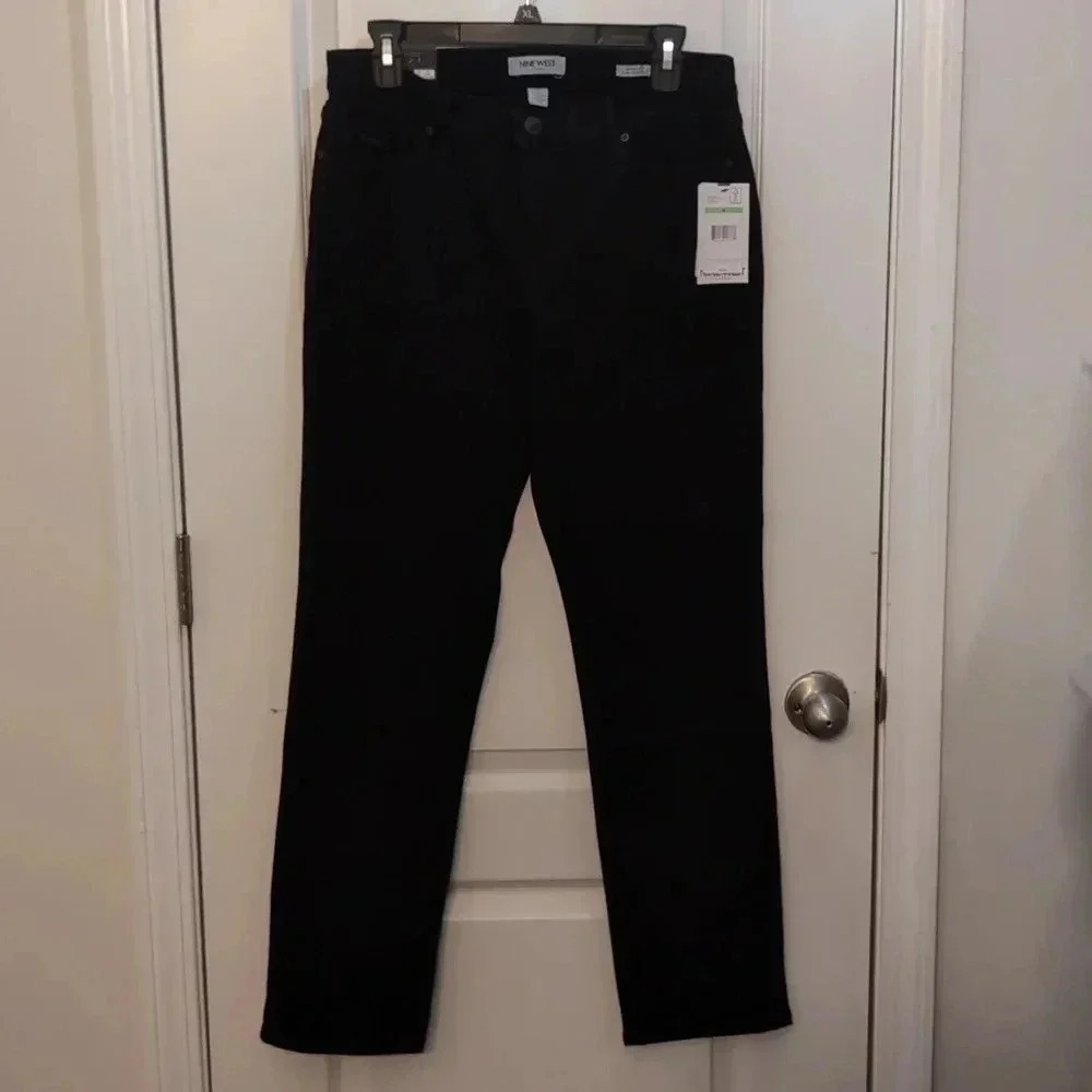 Nine West Gramercy slim straight black jeans size 8